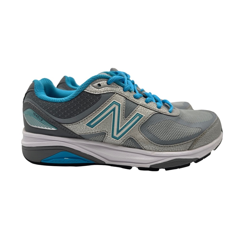 New Balance 1540v3 Running Shoes Womens 9.5 Grey Blue Excellent Motion Control